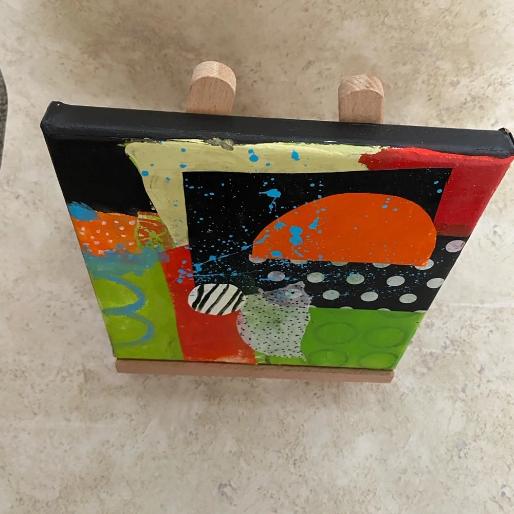 N/A abstract mini